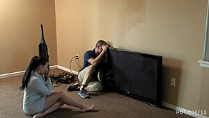 Curvy Latina Wife Fucks Cable Guy!