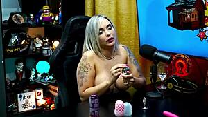 Kiara Blay Strips On Podcast, Ruan Watches