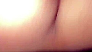 La esposa de mi hermano borracha piensa que soy su esposo