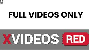 big booty latina rides dildo hard on webcam