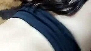 Horny Novinha Fucks Coroa While Talking to Boyfriend