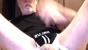 thomas odea playing with big cocks and toys 😏