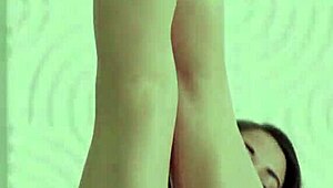 Metart - Arina G 慢慢脫衣秀天然曲線