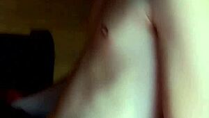 hunter tyler gets a sensual blowjob and cums 😍