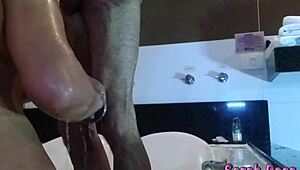 Sarah Rosa is so gostosa demais, featuring her big tits and ass!