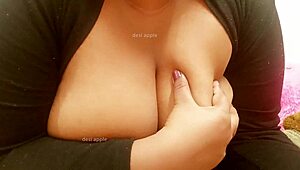 Indian milf shows sexy tits in close-up