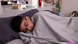 Sofie Marie Flaunts Her Sexy Butt Plug