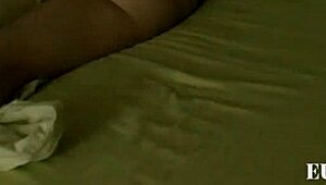 老男人偷窥者悄悄观看