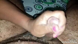 Wow, this amateur couple is so naughty!