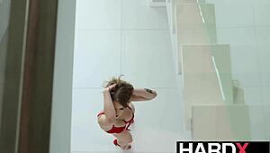 I can't believe Octavia Red in red lingerie took my cock so hard