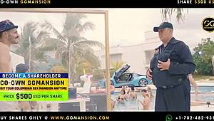 假屌狂插黑发金发双女郎骚逼