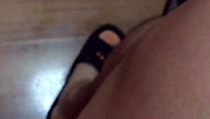 杨浦熟女自制亚洲骚魅力展示