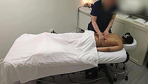 Sarah, A Young Indian College Student, Experiences Her First Unforgettable Massage With Sexy Natural Body