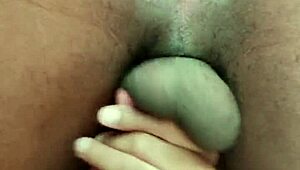 Screaming Gay Twink!