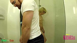 This hot mature is wanting some cock so bad 😏. join the group fun!