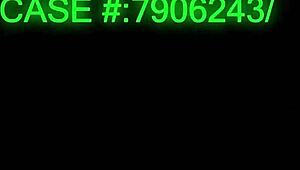 娇小亚洲少女18+Lulu Chu偷东西被抓，守卫Mike Mancini猛干