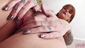 sexy body tattoeed natural tits lysagna delray anal to orgasm