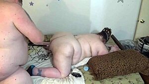 I'm overwhelmed by this chubby gay dp machine action