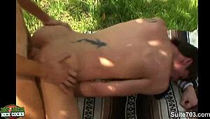 On the tennis court, athletic gay jocks engage in outdoor fucking