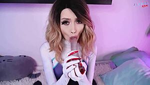 Wow! Gwen Stacy Cosplay Gets Her Tight Pussy Creampied Hard