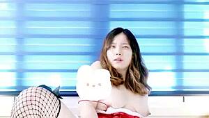 Korean girl dominates in wild hentai action