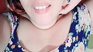 Horny Babe Wants Threesome With Two Cocks