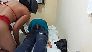 嘿，邻居丝袜男搞基屁眼狂欢