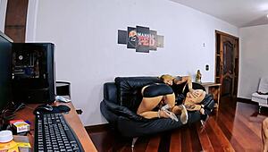 巴西金发尤克斯幕后无套猛干