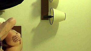 出轨老婆珍妮被抓包偷情