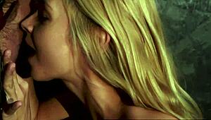 Sarah's swallowing that big cock in the glory hole! 😍