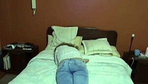 非常兴奋的58岁熟女自慰