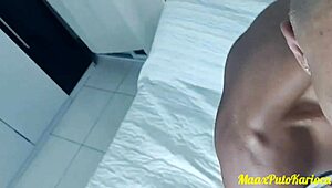 Porteiro Safado Do Prédio Subiu Pra Reclamar E Acabei Fudendo Seu Cu E Leitanto No Pelo E Batendo O Leite