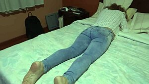 非常兴奋的58岁熟女自慰