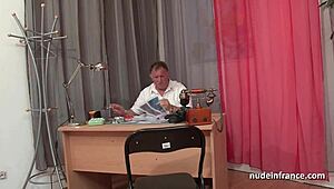 Squirt Black Slut Gets Ass Fisted Hard on Casting Couch