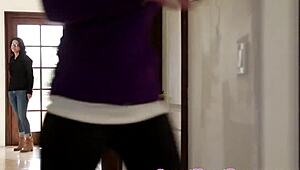 Adorable Lesbian Teen Scissoring with MILF in Hot Action