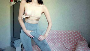 Jerk my huge futa dick.