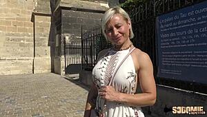 Kim MILF Coquine et Pulpeuse Gets Her Ass Pounded. French Slut Enjoys Raw Anal with Big Tits Bouncing.