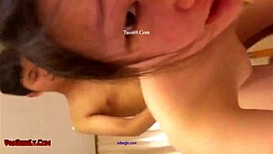 越南18+辣妹狗爬式狂干超激烈😜