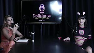 i'm that safada showing moans and tits with tattoos after weed