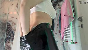 Blowjob in Leather Leggings with Big Butt Latex Action