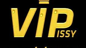 Cover me in piss, you dirty lesbian sluts! 🥵