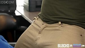 Blacksonboys: Jock relieves work stress by getting his ass pumped bareback.