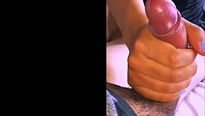 la hijastrastra sabia que su padrastro queria mas apretada cada vez asi que se esforzaba al maximo para complacerlo y mantenerlo satisfecho