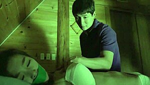 所以，我韩国朋友的女友叫我过来狂野POV一夜