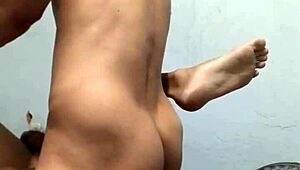 i tricked the phone shop guy into letting me suck his cock