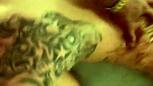 Vazou na net loira casada perde o telefone e vídeos íntimos caem na net