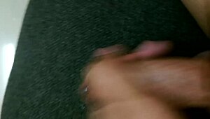 Tự Sướng 5 with Chánh Chủ in Raw Action