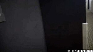 anna bell peaks invites a guy for rough sex