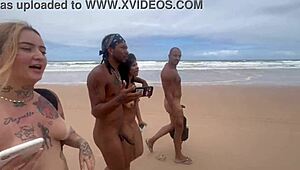 Fui na praia de nudismo com gostosas fazendo putaria