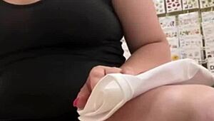 Laina Marie Natural Beauty Does Nudity In Store While SHOPPING